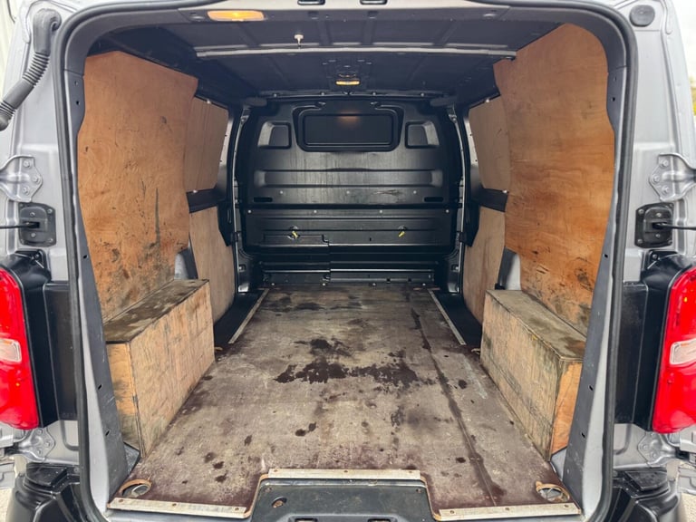 2021 Citroen Dispatch 1400 2.0 BlueHDi 145 Van Enterprise Pro PANEL VAN DIESEL Manual