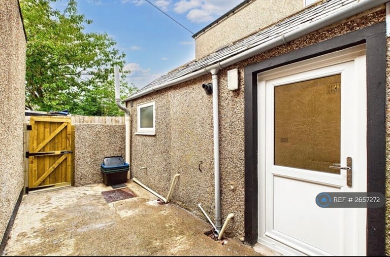 3 bedroom house in Trumpet Road, Cleator, CA23 (3 bed) (#2657272)