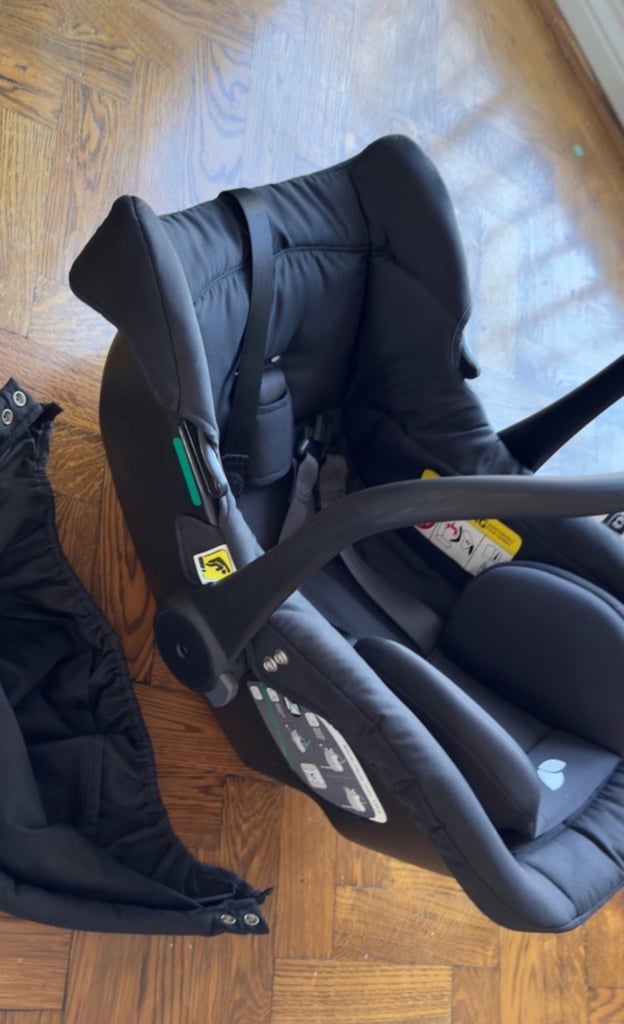 Joie Carry baby seat