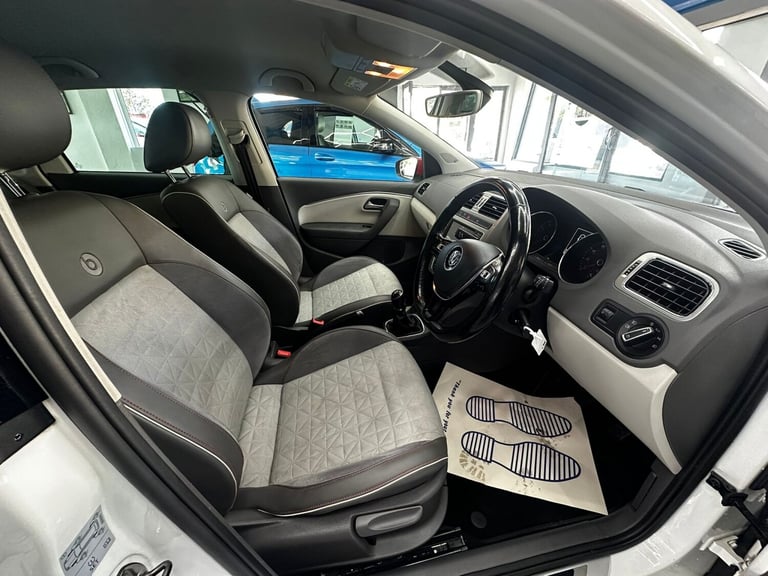 VOLKSWAGEN POLO 1.2 TSI beats 2017