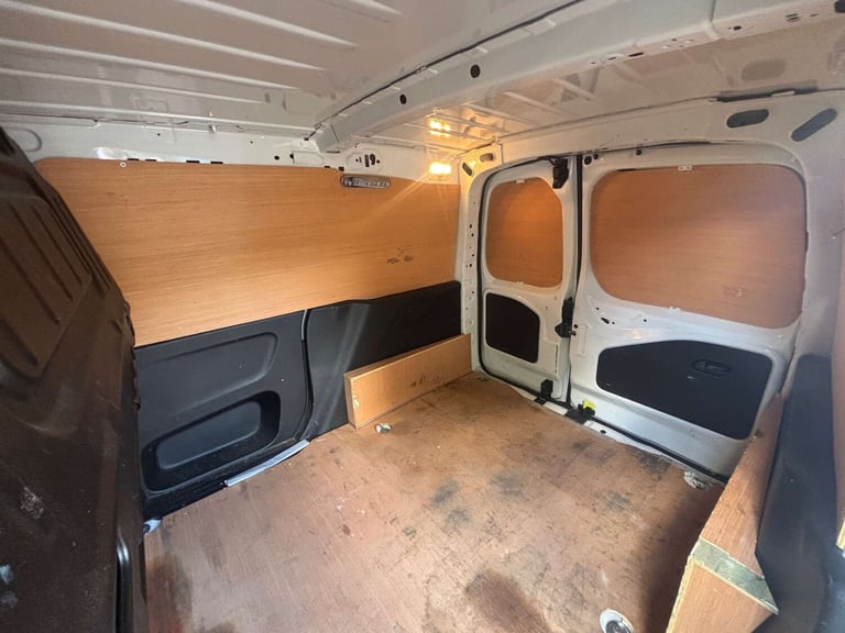 2021 Vauxhall Combo 1.5 Combo 2000 Sportive S/S Panel Van Diesel Manual