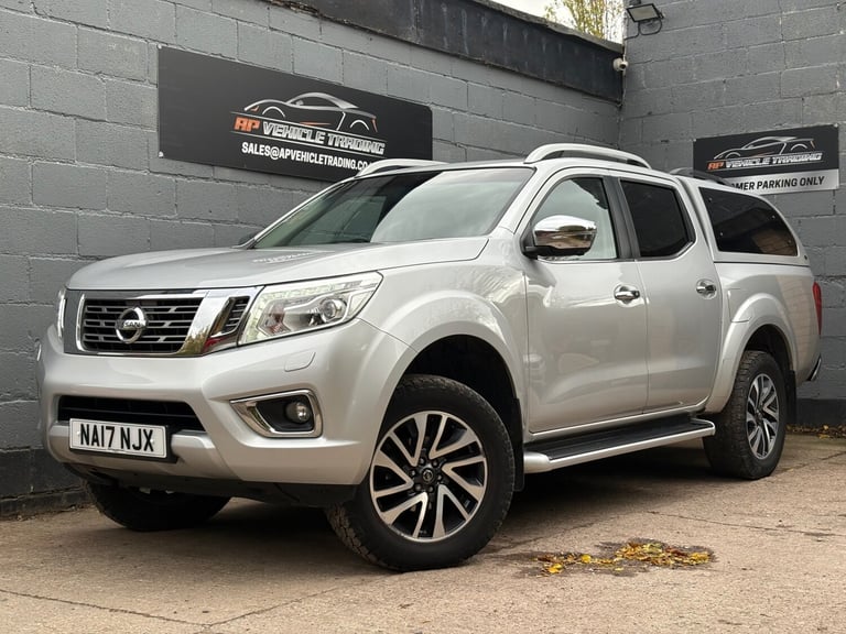 2017 Nissan Navara Double Cab Pick Up Tekna 2.3dCi 190 4WD PICK UP Diesel Manual