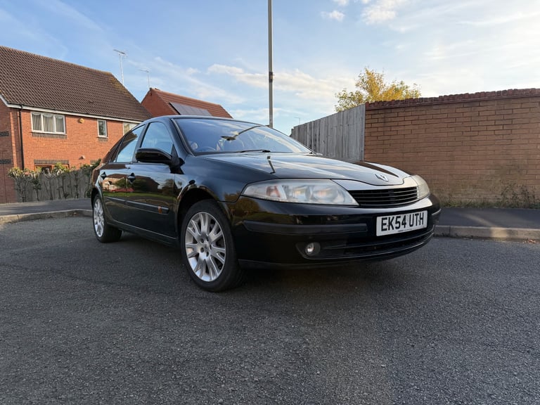Renault Laguna - ULEZ - long MOT - low mileage 