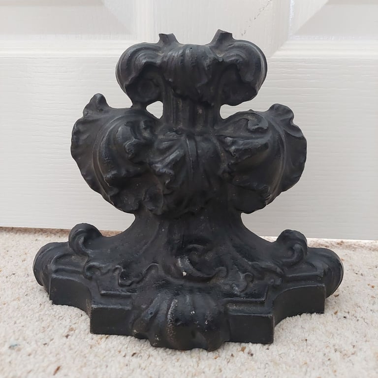 Traditional Cast Iron Doorstop