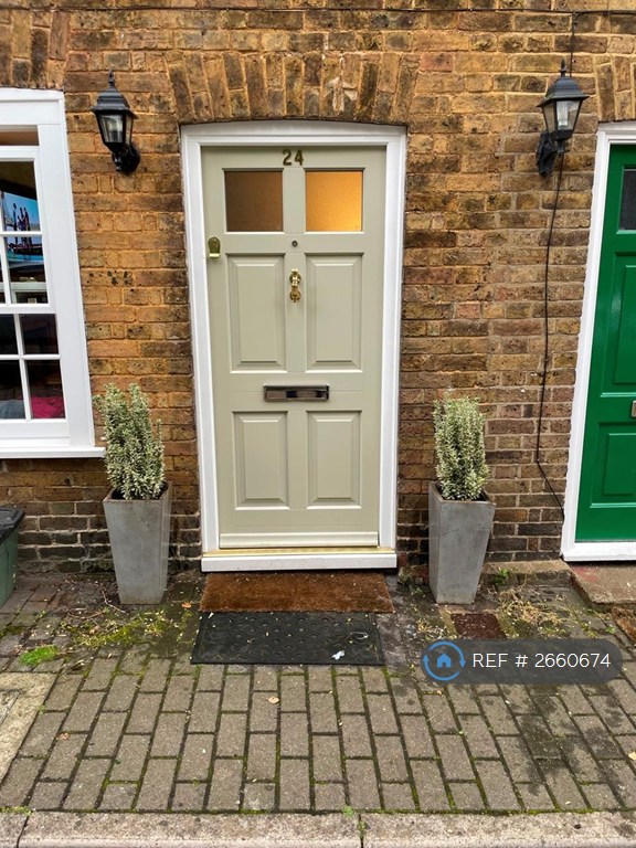 2 bedroom house in Orchard Street, St. Albans, AL3 (2 bed) (#2660674)