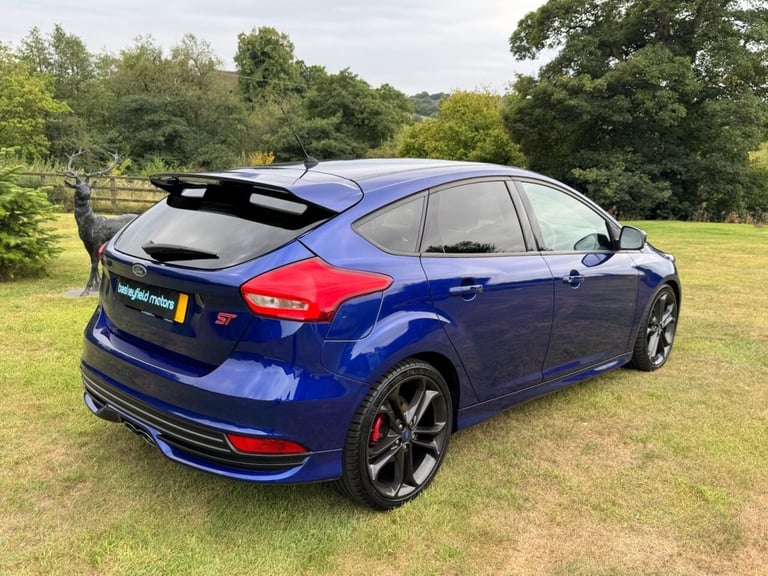 2015 Ford Focus 2.0T EcoBoost ST-2 5dr HATCHBACK PETROL Manual