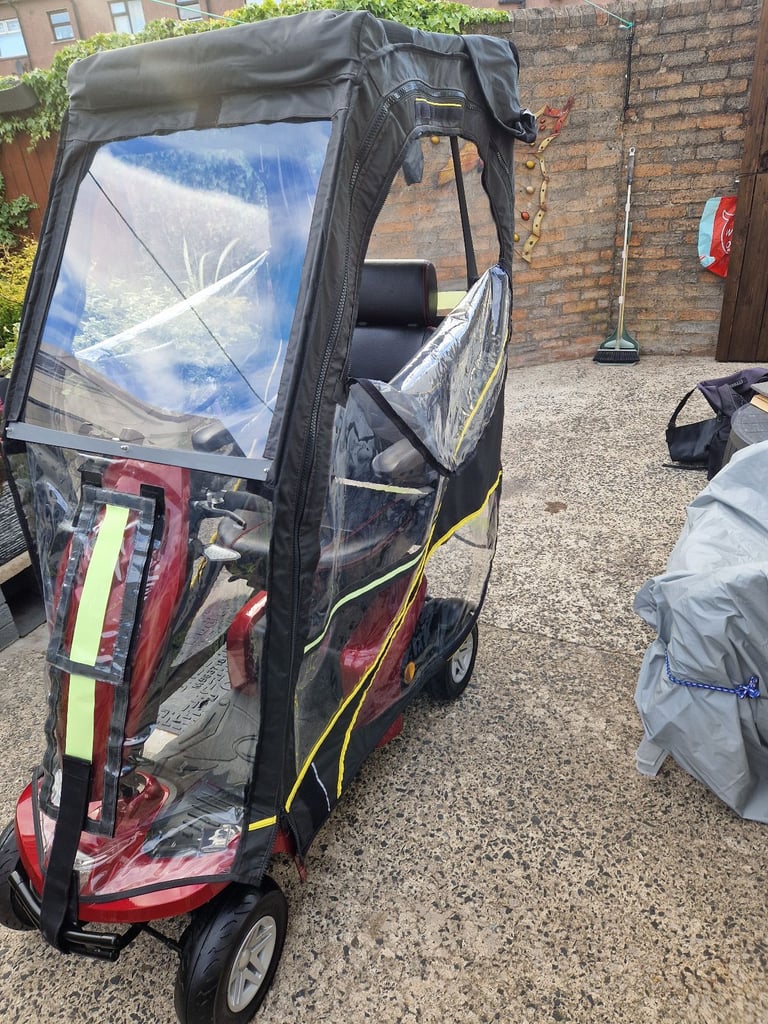 Kc komfy8 mobility scooter with canopy 