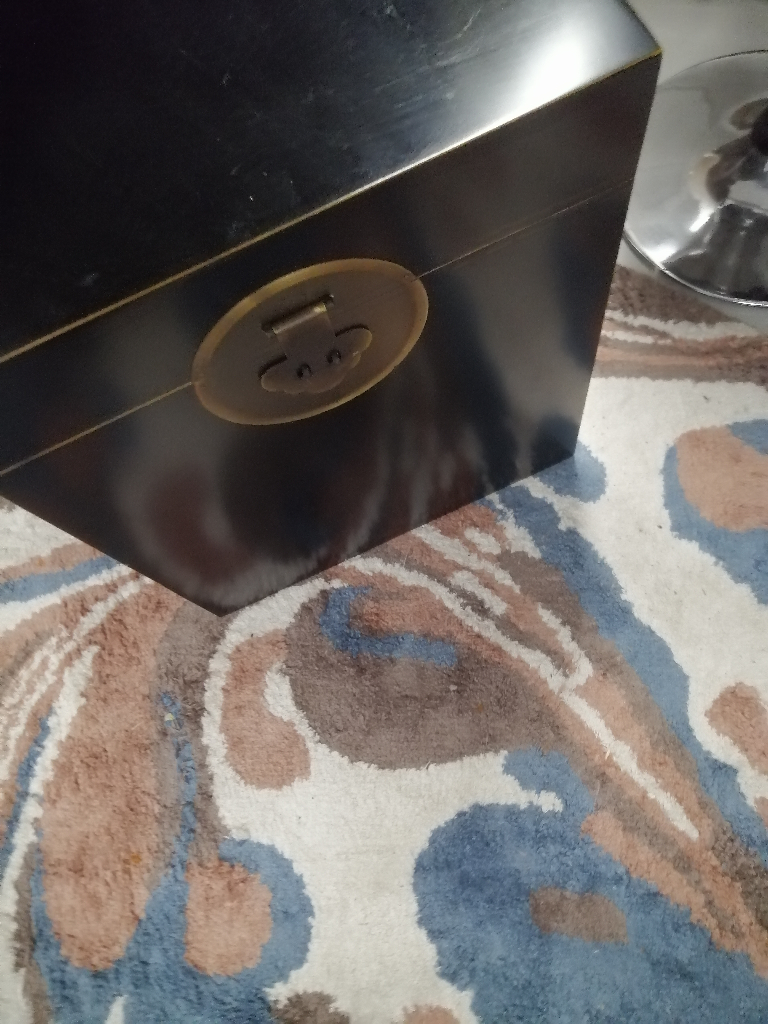 Chinese storage box