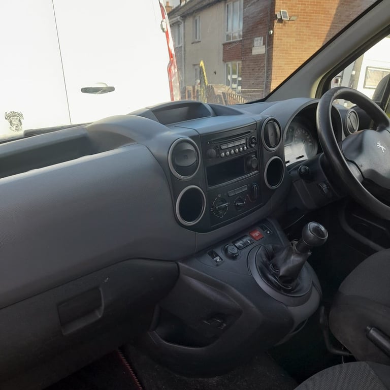 Peugeot, PARTNER, Panel Van, 2017, Manual, 1.6hdi
