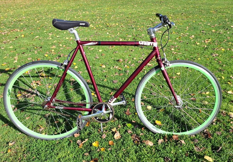 Charge Plug Single Speed Fixie bicycle
