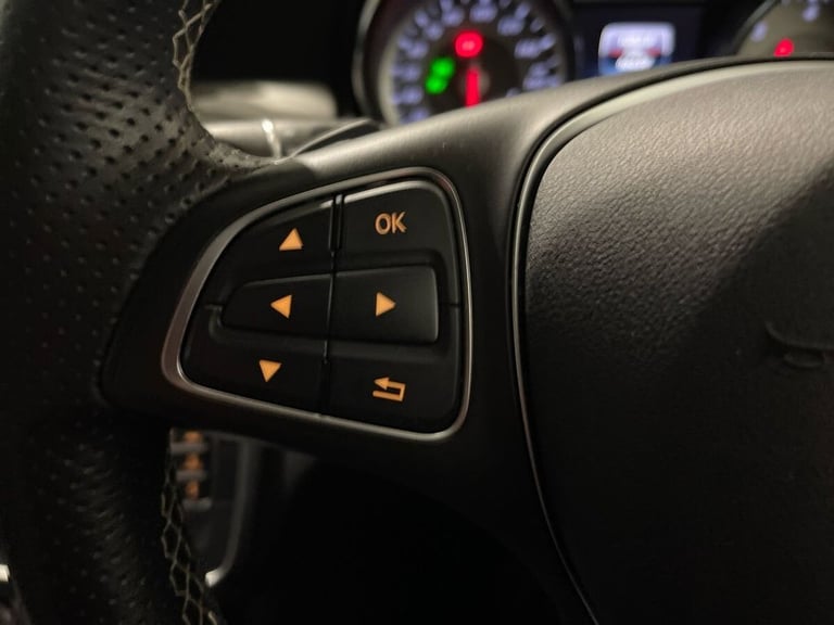 2016 Mercedes-Benz GLA 2.1 GLA220d Sport SUV 5dr Diesel 7G-DCT 4MATIC Euro 6 (s/s) (177 ps) Diese...