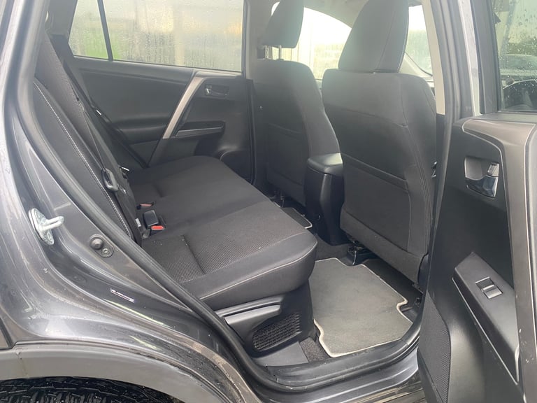 Toyota, RAV4, Estate, 2016, Other, 2494 (cc), 5 doors