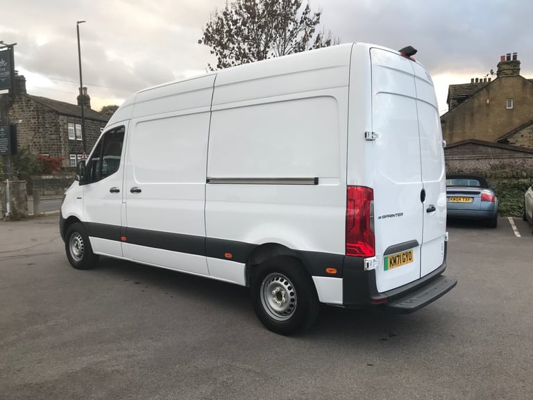 2021 Mercedes-Benz Sprinter 85kW 55kWh Progressive Van Auto [80kW Charger] PANEL VAN Electric Aut...