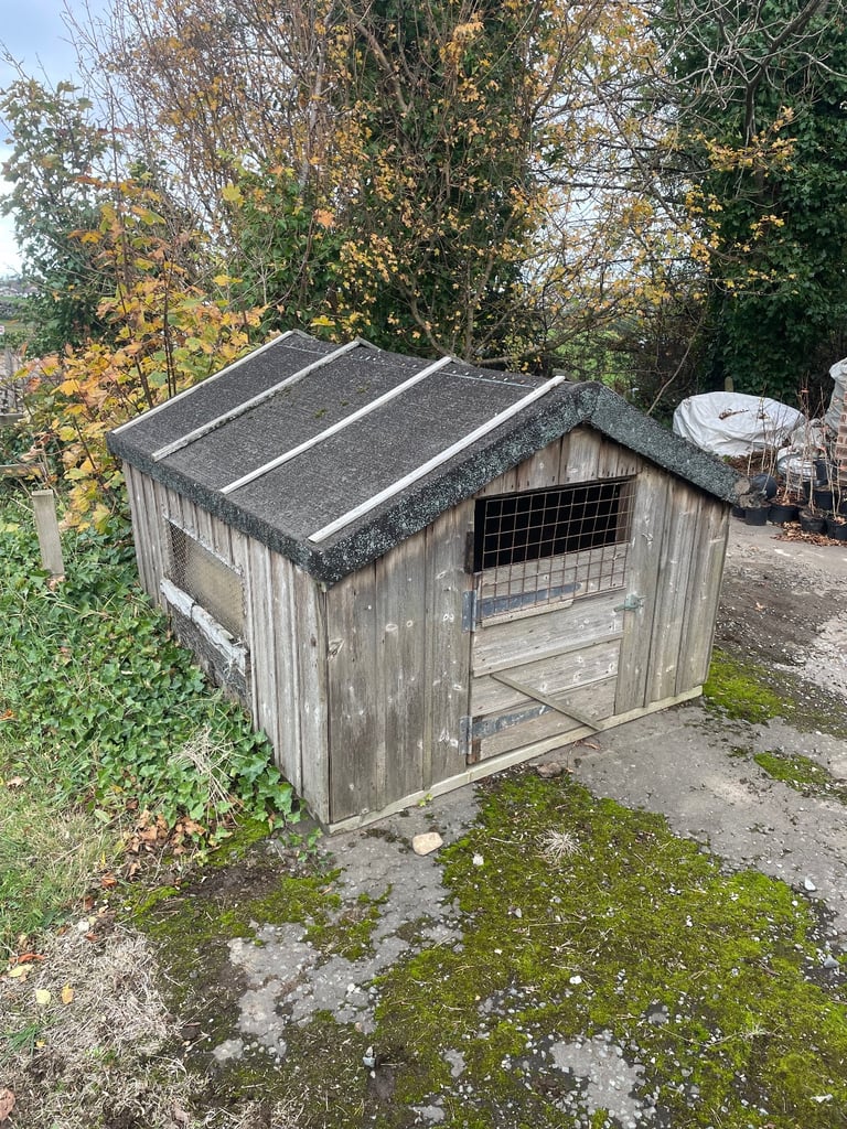 Dog kennel , 120cm x 180cm