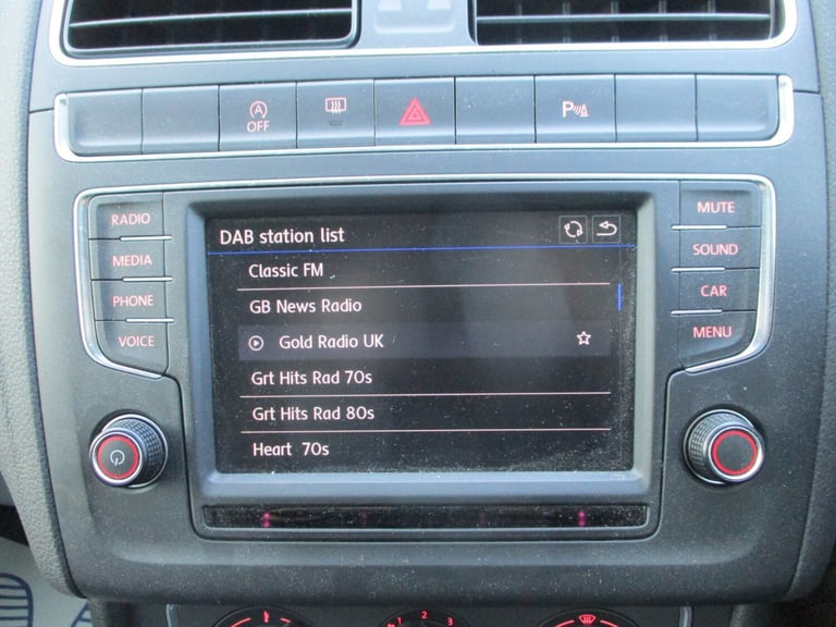 VOLKSWAGEN POLO 1.2 TSI MATCH EDITION AUTOMATIC 5 DOOR 2017