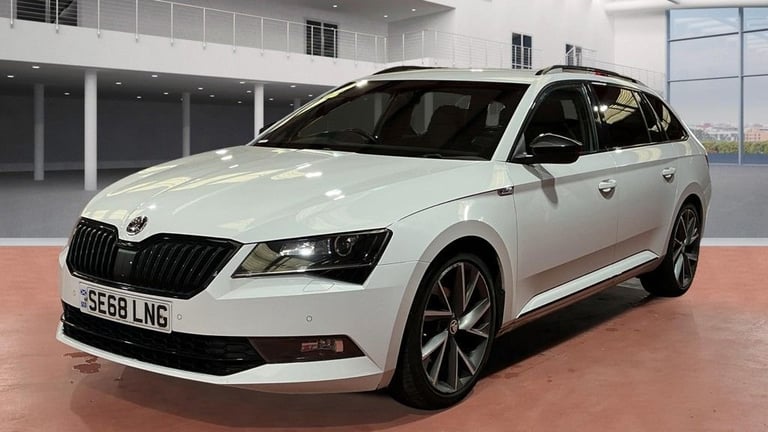 2019 Skoda Superb 2.0 TDI CR Sport Line 5dr DSG [7 Speed] ESTATE DIESEL Automatic