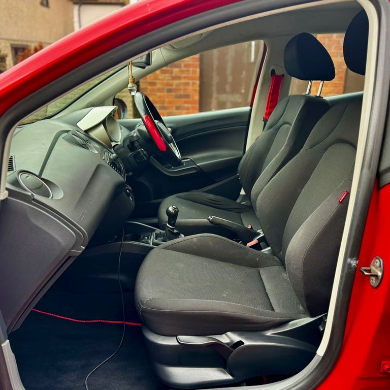 SEAT IBIZA 1.6 TDI 35£ ROAD TAX NEW MOT