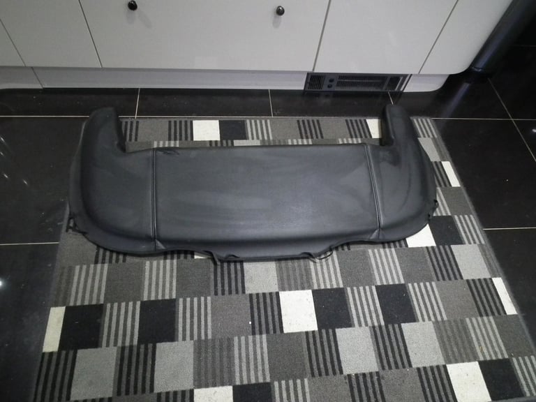 2004 Audi TT Convertible Tonneau Cover