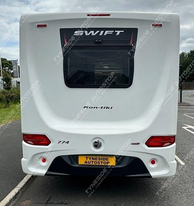 24 SWIFT KON-TIKI SWIFT KON-TIKI 774 6 BERTH MOTORHOME DIESEL