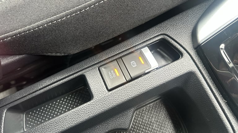 2022 Volkswagen T-Roc 1.0 TSI Life 5dr HATCHBACK PETROL Manual