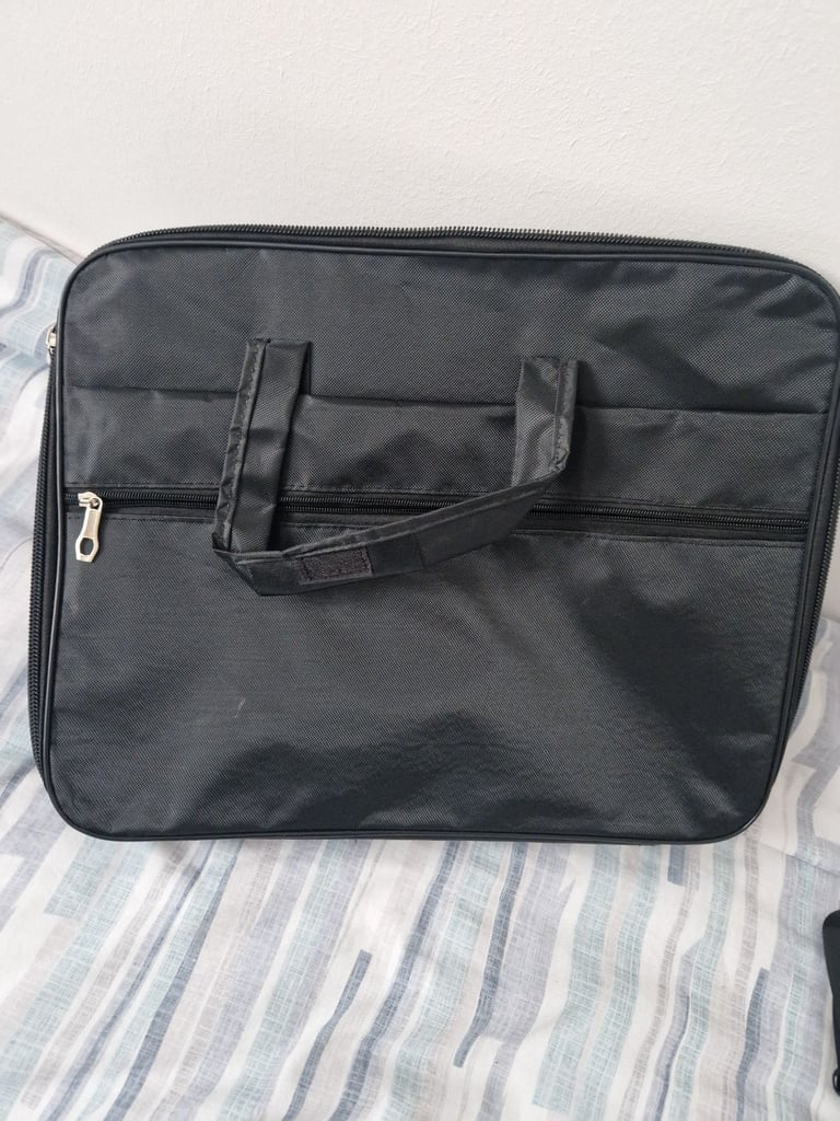 New laptop bag