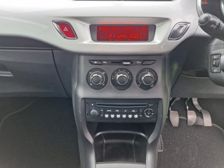 2016 Ford Grand C-MAX 1.5 TDCi Zetec MPV 5dr Diesel Manual Euro 6 (s/s) (120 ps)