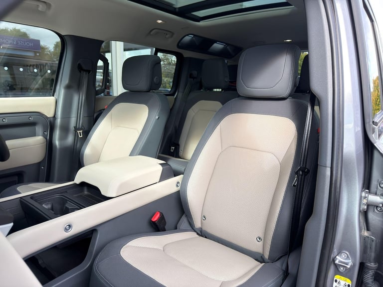 2024 Land Rover Defender 110 2.0 P400e 15.4kWh X-Dynamic HSE SUV 5dr Petrol Plug-in Hybrid Auto 4...