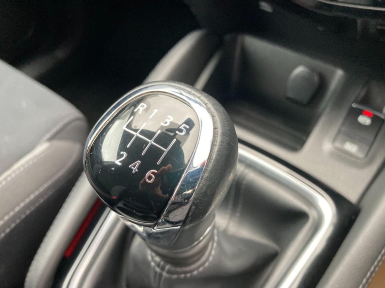  Nissan Qashqai 1.2 DIG-T N-Connecta SUV 5dr Petrol Manual Euro 6 (s/s) (115 ps) Petrol Manual