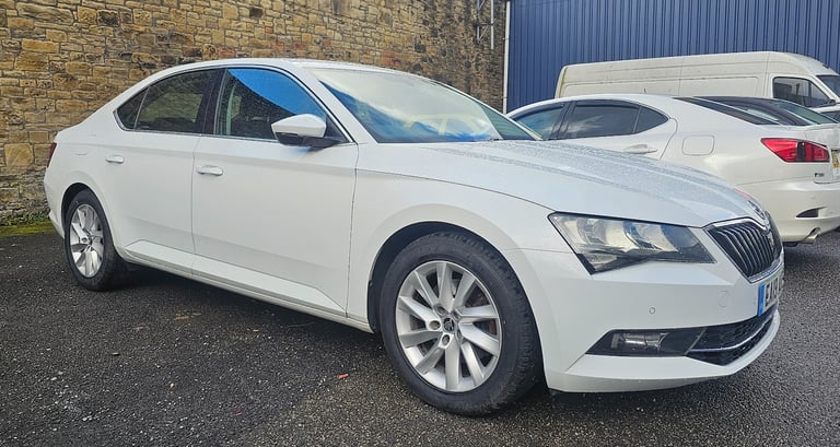 image for 2019 Skoda Superb 2.0 TDI CR SE 5dr HATCHBACK Diesel Manual