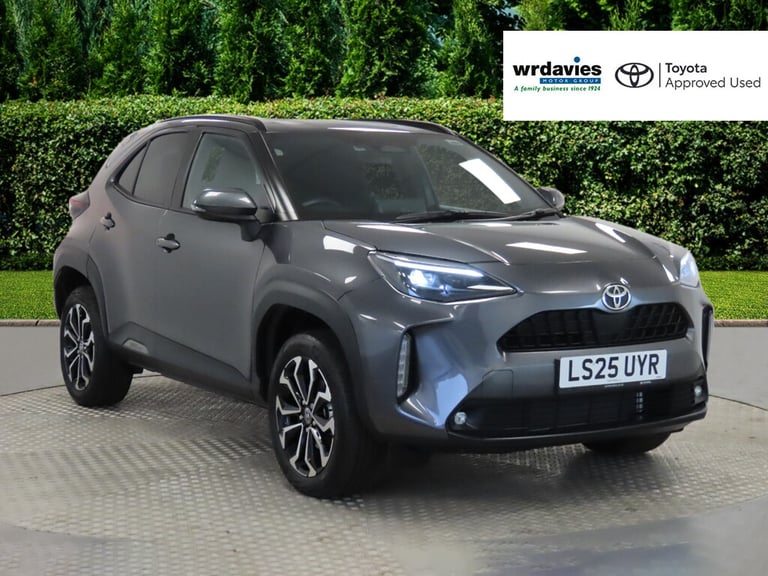 2025 Toyota Yaris Cross 1.5 Hybrid Design 5dr CVT Estate Hybrid Automatic
