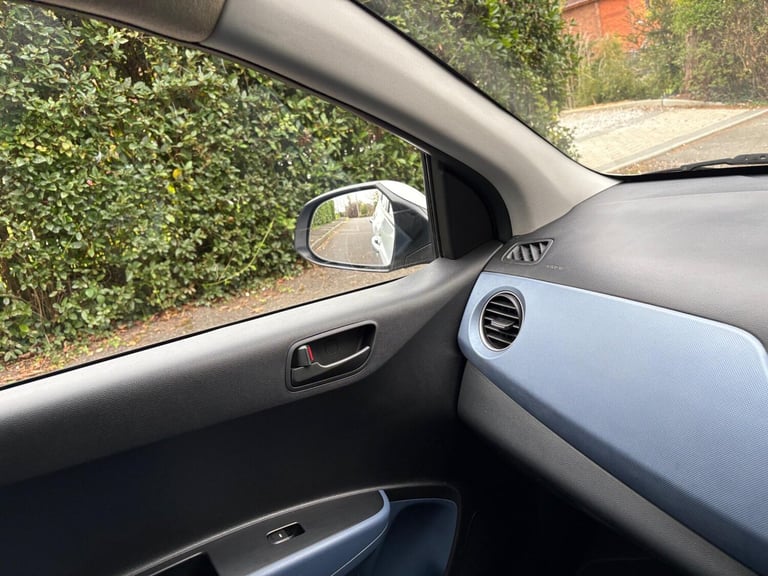 2014 Hyundai i10 1.0 SE Euro 5 5dr HATCHBACK Petrol Manual