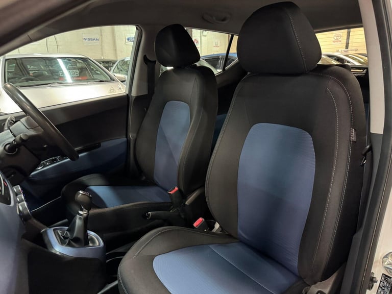 2015 Hyundai i10 1.0 SE Euro 5 5dr HATCHBACK Petrol Manual