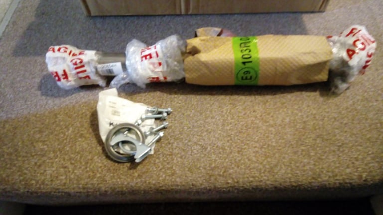 VW CATALYTIC CONVERTER 