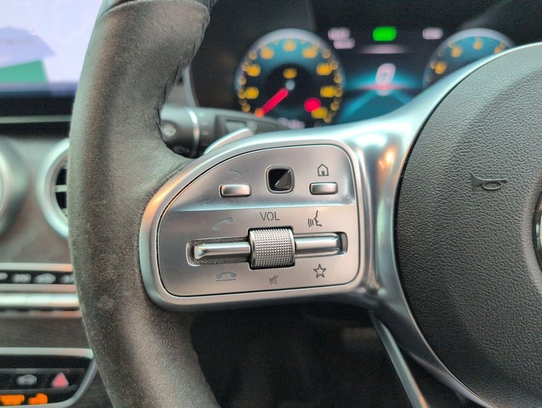 2021 Mercedes-Benz C Class 1.5 C200 MHEV AMG Line Night Edition (Premium) Estate 5dr Petrol Hybri...