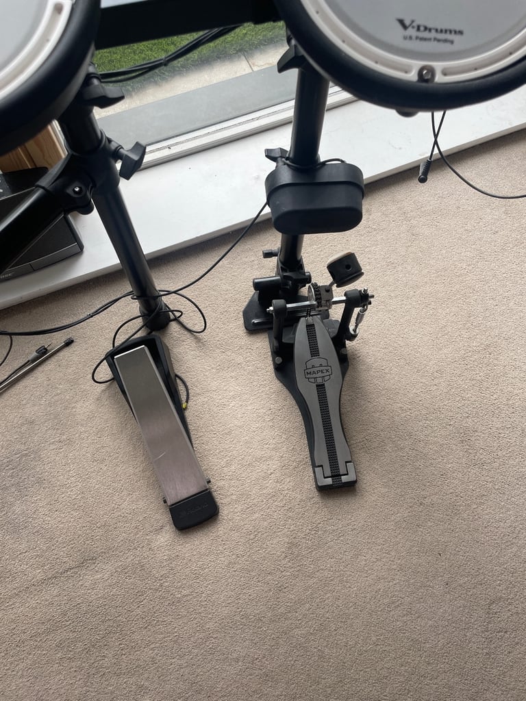 Roland TD1 DMK - Mesh electronic drums