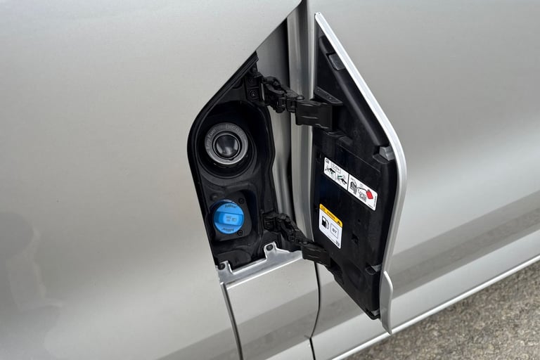 2025 Volkswagen Transporter 2.0 TDI 150 Commerce Pro Van Auto PANEL VAN DIESEL Automatic