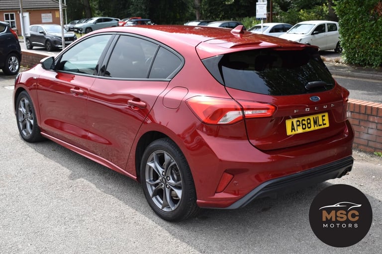 2018 Ford Focus 1.0T EcoBoost ST-Line Hatchback 5dr Petrol Manual Euro 6 (s/s) (125 ps) Hatchback...