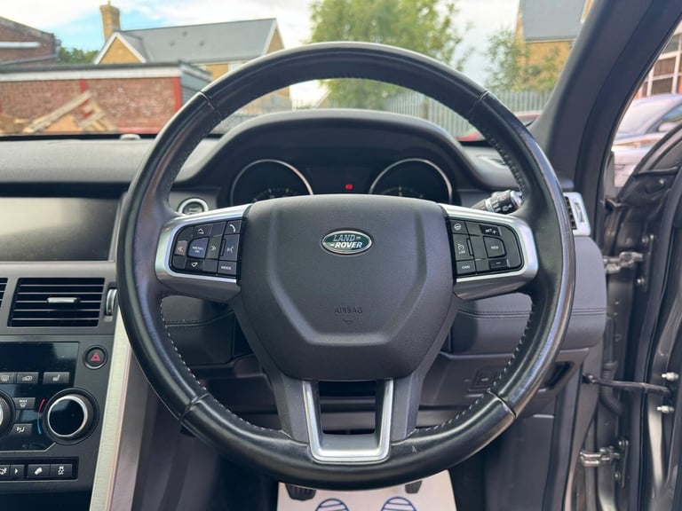 2017 Land Rover Discovery Sport 2.0 TD4 HSE 4WD Euro 6 (s/s) 5dr ESTATE Diesel Manual