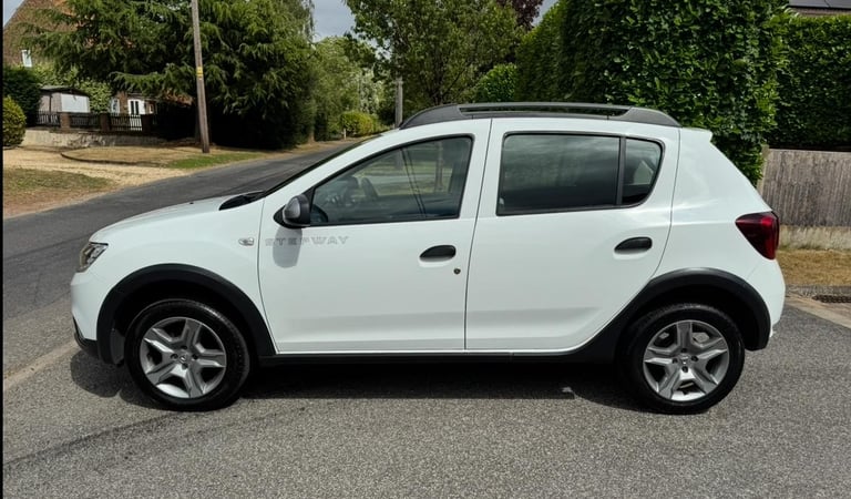 image for 2017 DACIA SANDERO STEPWAY 1.5 DCi LAUREATE RUNS/DRIVES GREAT LOVELY EXAMPLE! 