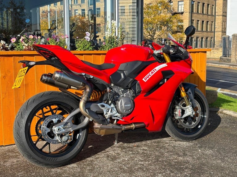 DUCATI PANIGALE V2 S