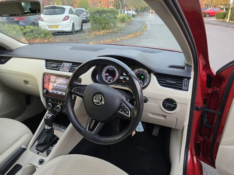 2017 Skoda Octavia 1.6 TDI SE L Estate 5dr Diesel DSG Euro 6 (s/s) (115 ps) Estate Diesel Automatic