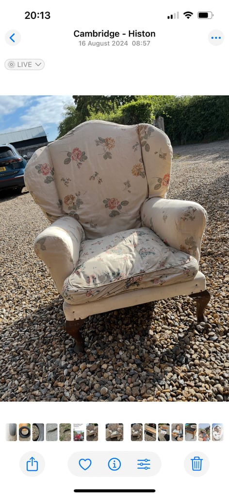 Free Queen Anne armchair 