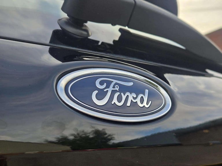 2017 Ford Fiesta 1.1 Ti-VCT Zetec Euro 6 (s/s) 3dr HATCHBACK Petrol Manual