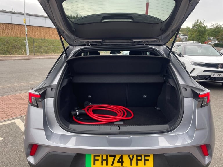 2025 Vauxhall Mokka Ultimate 156PS 54kWh Auto HATCHBACK Electric Automatic