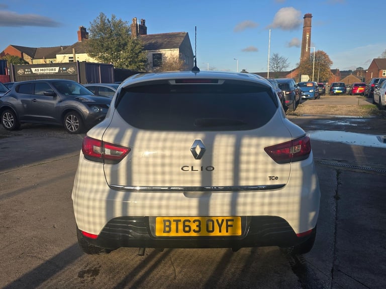 2013 Renault Clio 0.9 TCe Dynamique MediaNav Euro 5 (s/s) 5dr HATCHBACK Petrol Manual