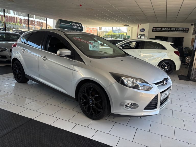 2014 Ford Focus 1.6 TDCi 115 Titanium Navigator 5dr HATCHBACK Diesel Manual