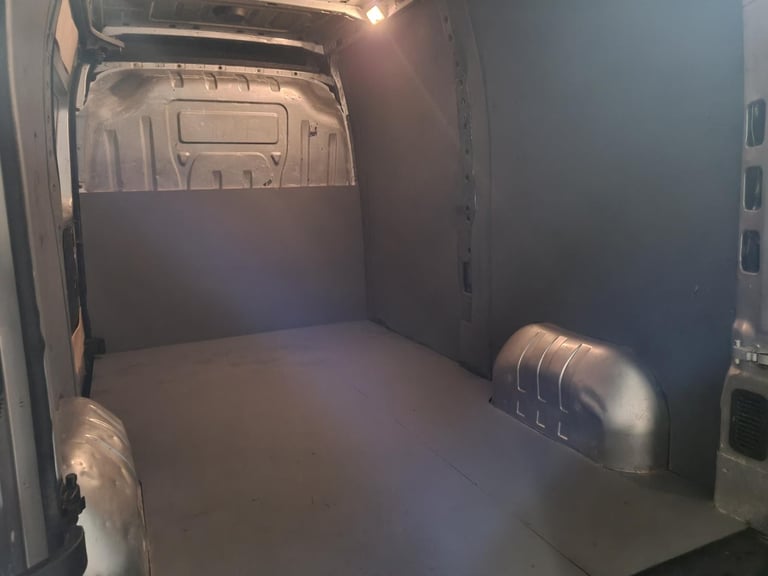 Outstanding Van 2013 Vauxhall Movano F3500 L2 H2 2.3 Diesel Medium Wheel Base Medium Roof 