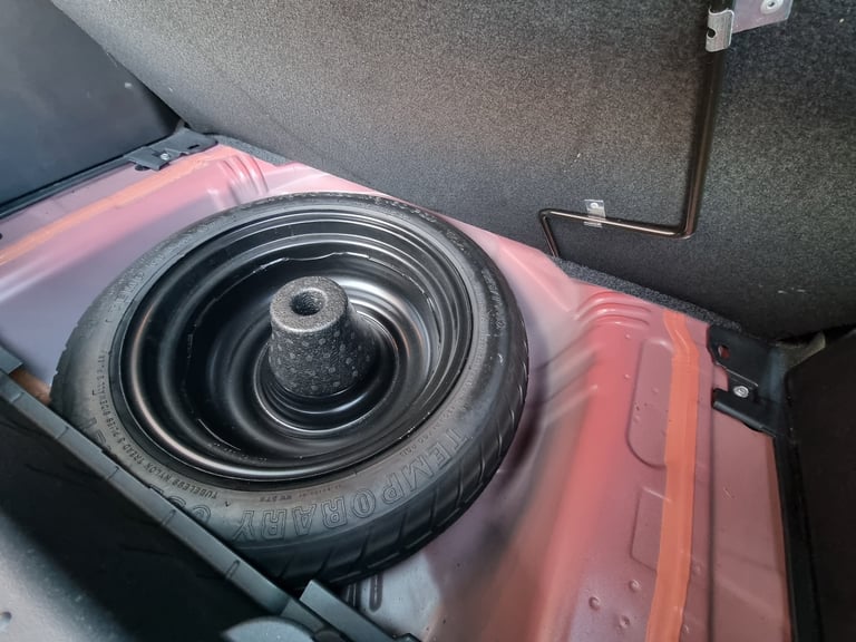 2009 Toyota Yaris 1.33 VVT-i TR 3dr [6] HATCHBACK Petrol Manual