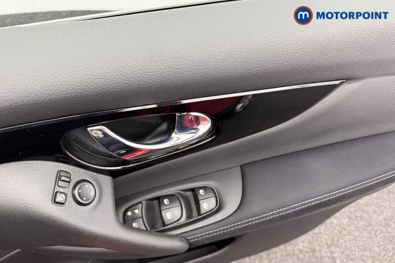 2020 Nissan Qashqai 1.3 DiG-T Acenta Premium 5dr SUV Petrol Manual