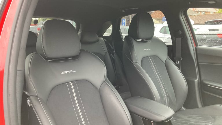 2025 Kia Ceed 1.5T GDi ISG 138 GT-Line S 5dr DCT Petrol Hatchback Hatchback Petrol Automatic